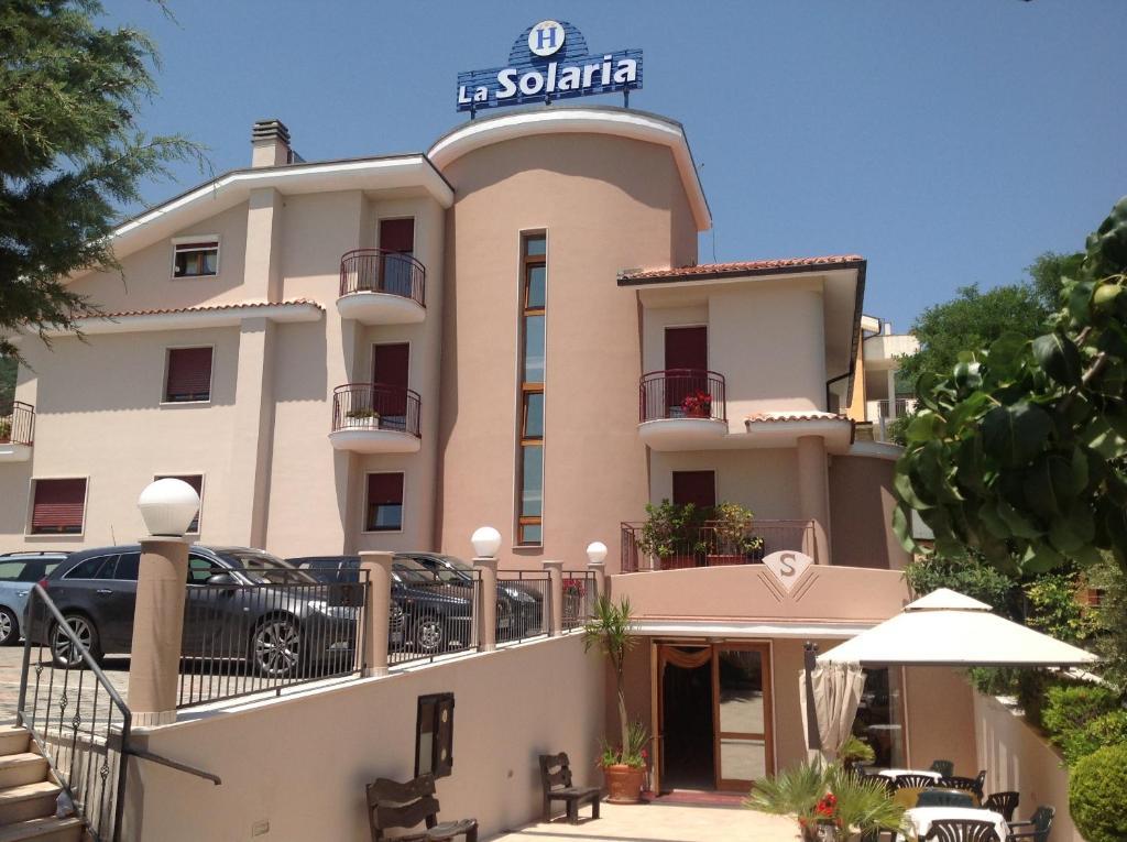 Hotel E Appartamenti La Solaria San Giovanni Rotondo Exteriör bild